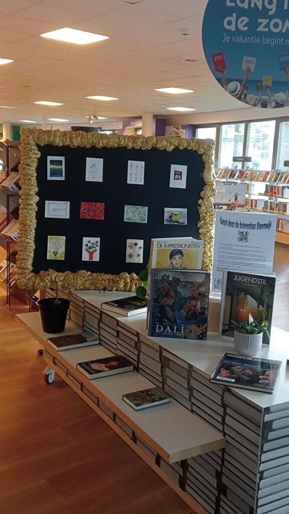 De expositie in de Bibliotheek van Steenwijk. 